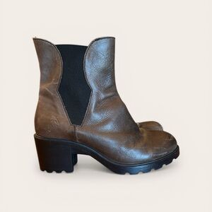Fly London Women's Brown Leather Chelsea Booties with Black Elastic